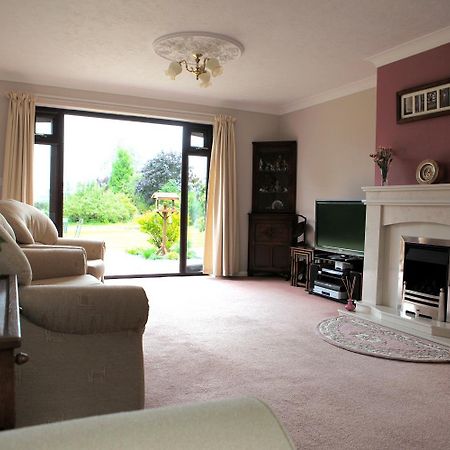Linden Bed&Breakfast Hillington Exterior foto
